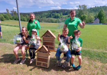 Siegerehrung der Gewinner des Fußball-Darts auf der „Stemmer Maikärwa“